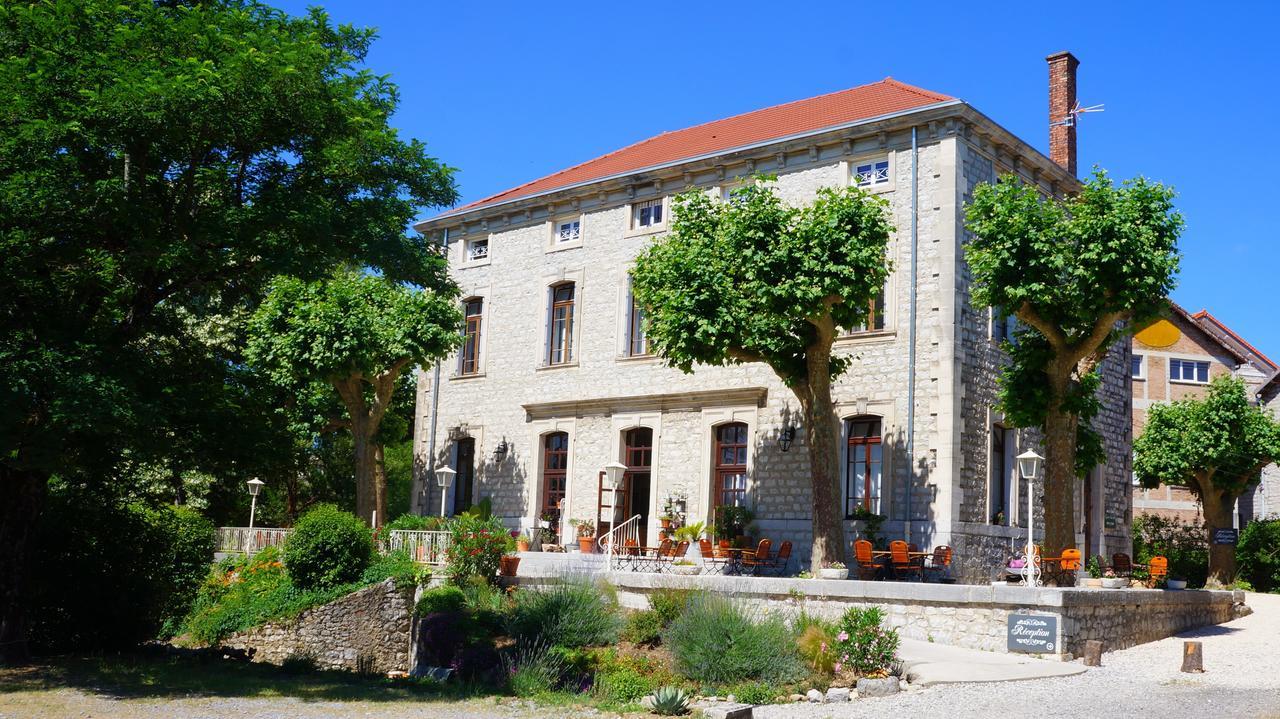 Savel Hotel 3*
