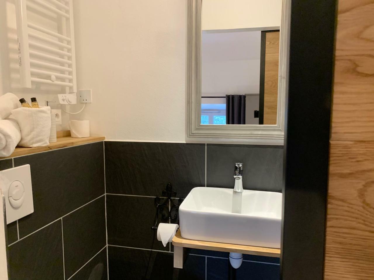 Savel Hotel 3*